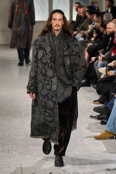 Look 6
